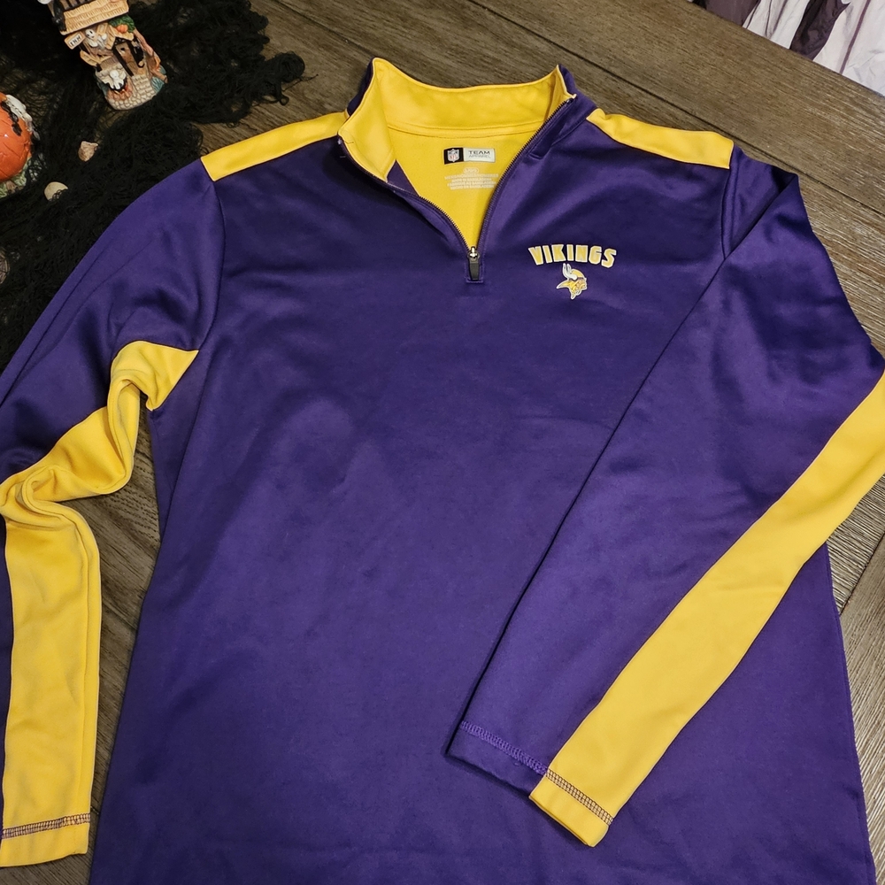 Team Apparel Vikings Purple and Gold Quarter-Zip Pullover